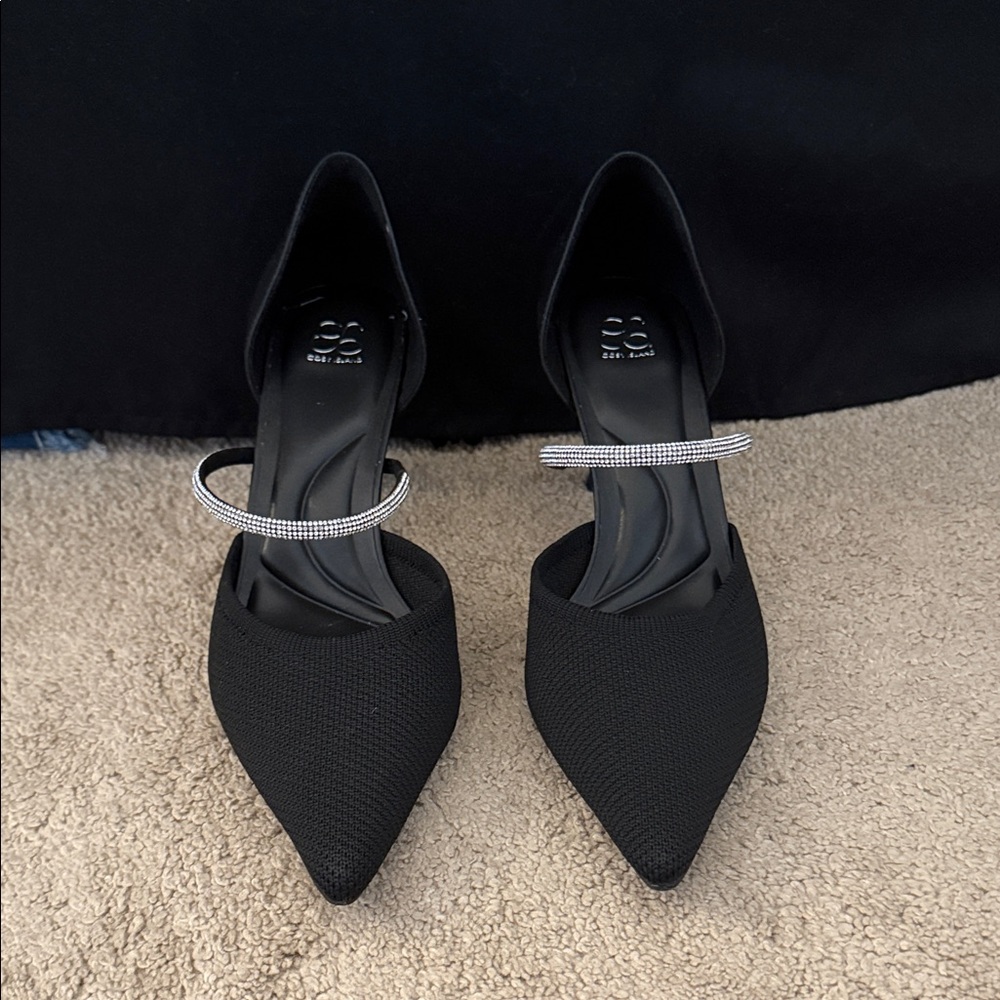 Chic Black Heels with Rhinestone Accent